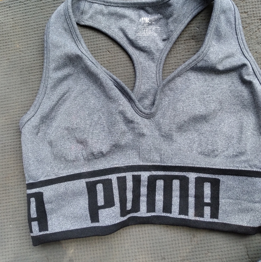 Puma sports bra (grey)